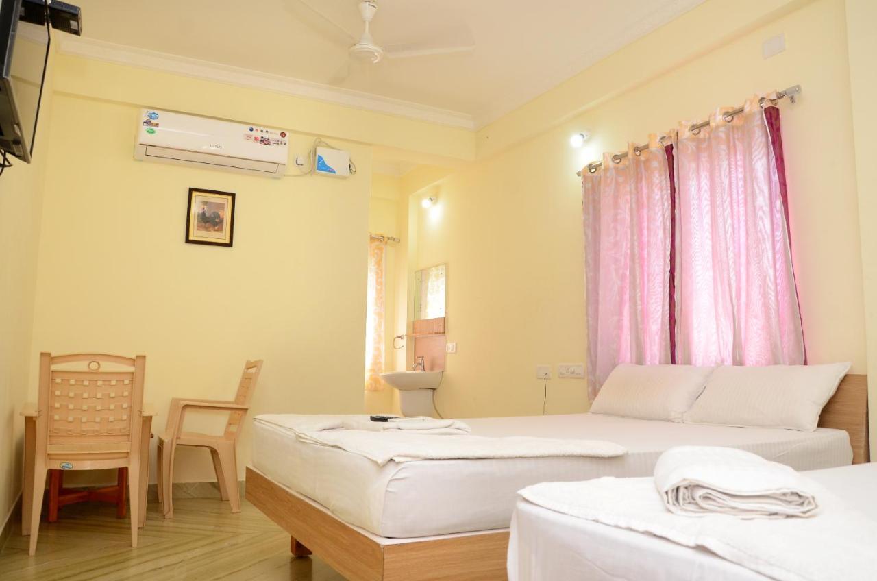 Hotel Hari Iyer Residency Tiruchchendūr Exterior foto