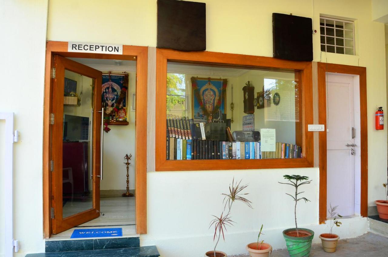 Hotel Hari Iyer Residency Tiruchchendūr Exterior foto